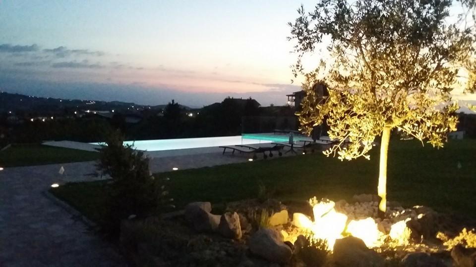 Alta Villa The Countryhouse Adults Only Boutique Bnb Vigliano d'Asti Buitenkant foto