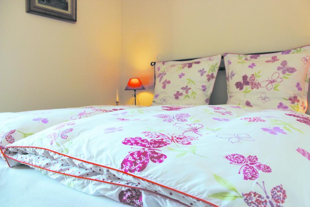 Alta Villa The Countryhouse Adults Only Boutique Bnb Vigliano d'Asti Kamer foto