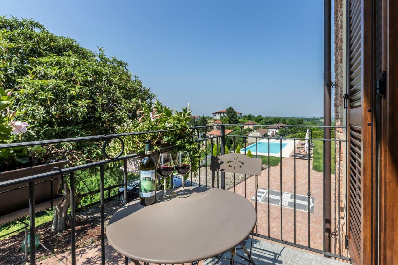 Alta Villa The Countryhouse Adults Only Boutique Bnb Vigliano d'Asti Buitenkant foto