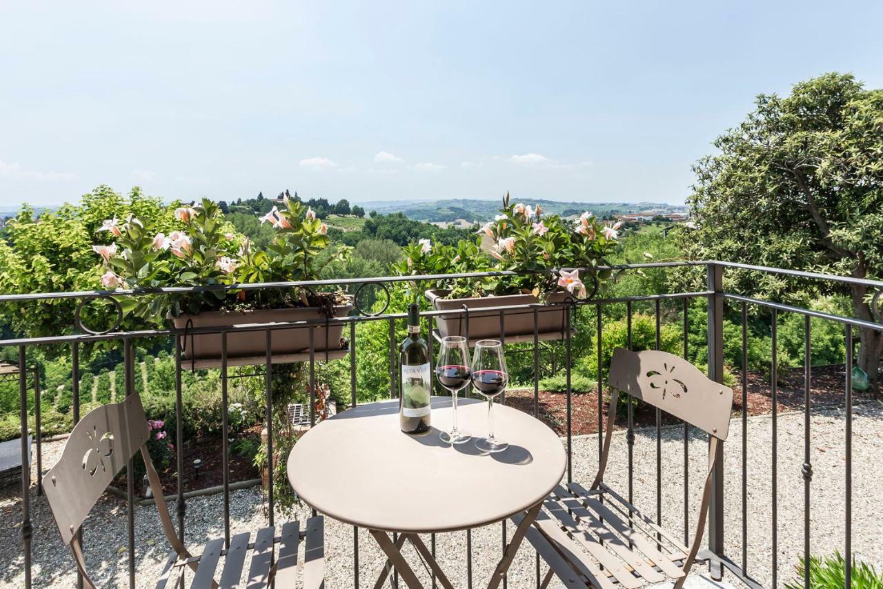 Alta Villa The Countryhouse Adults Only Boutique Bnb Vigliano d'Asti Buitenkant foto