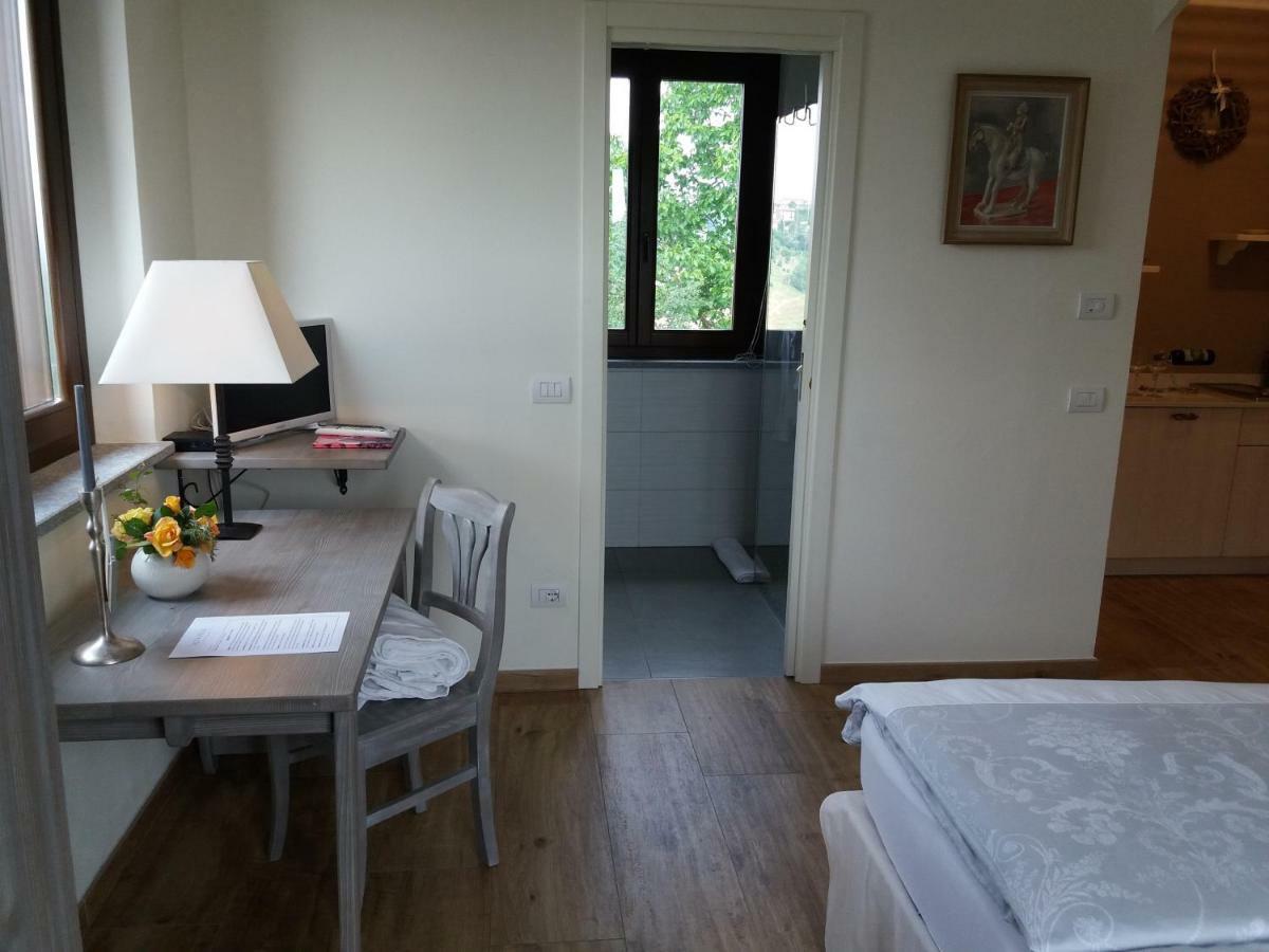 Alta Villa The Countryhouse Adults Only Boutique Bnb Vigliano d'Asti Buitenkant foto