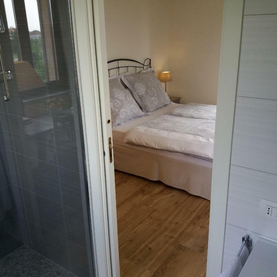 Alta Villa The Countryhouse Adults Only Boutique Bnb Vigliano d'Asti Buitenkant foto