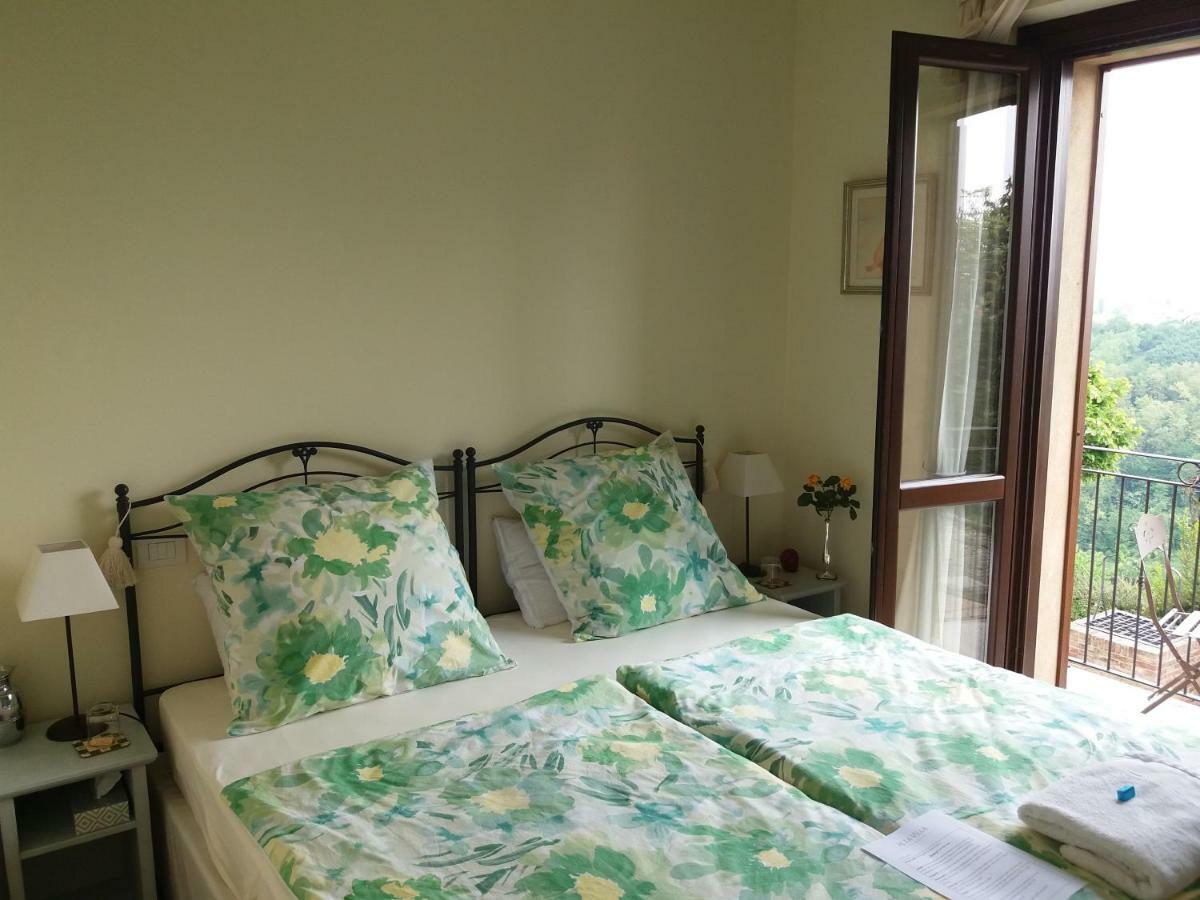 Alta Villa The Countryhouse Adults Only Boutique Bnb Vigliano d'Asti Buitenkant foto