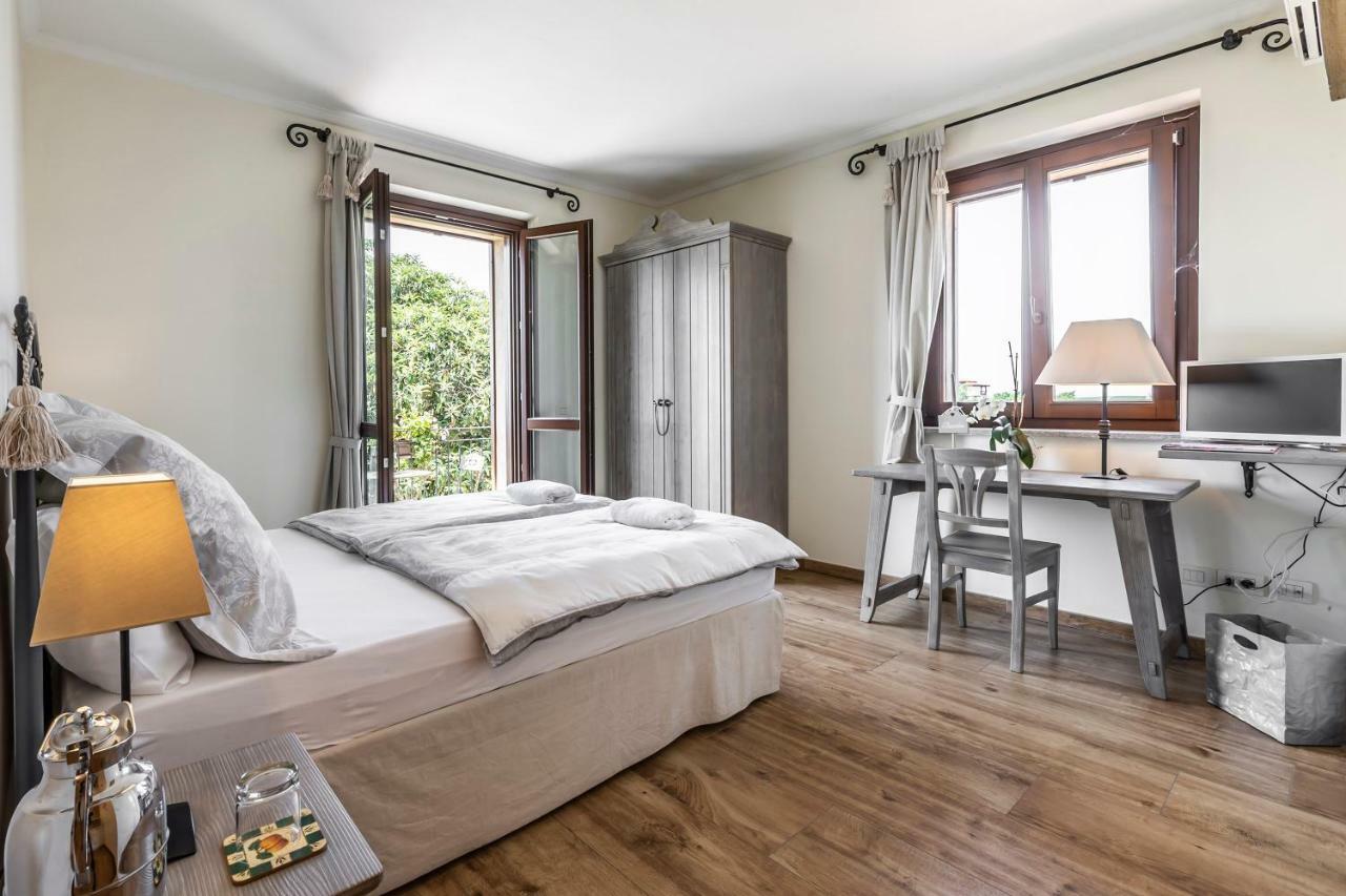 Alta Villa The Countryhouse Adults Only Boutique Bnb Vigliano d'Asti Buitenkant foto